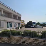 阿德里亚酒店