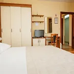 阿德里亚酒店 Kaštela