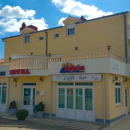Adria Hotel 3*