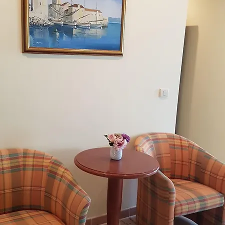 阿德里亚酒店 酒店 3*