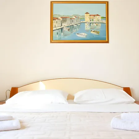 Adria 3* Kaštela