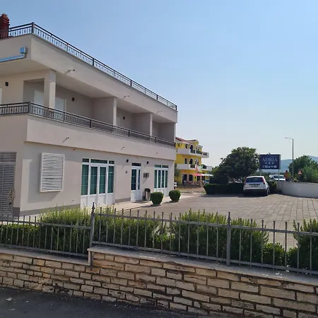 Adria Hotel