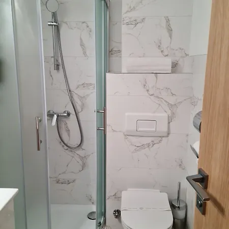Hotel Adria 3*