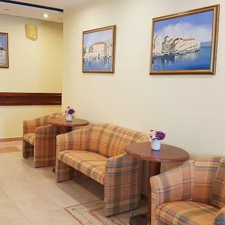 Otel Adria 3*